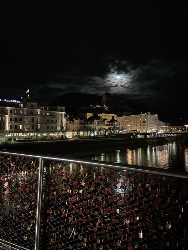 Salzburg bei Nacht