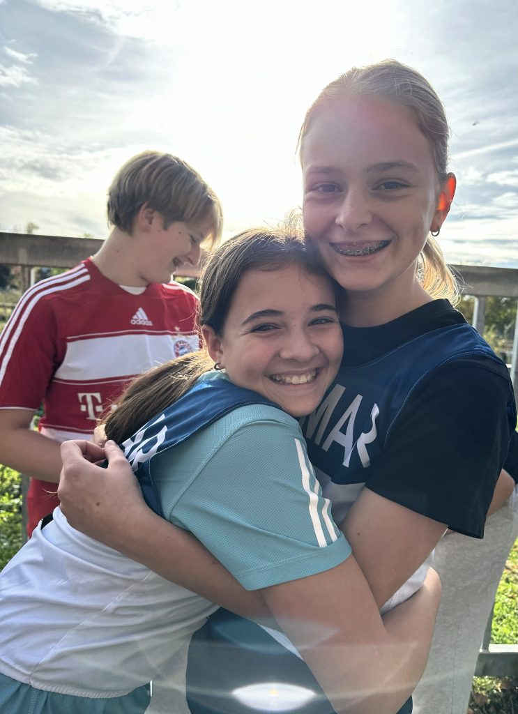 tilda,lisa und laura waldlauf