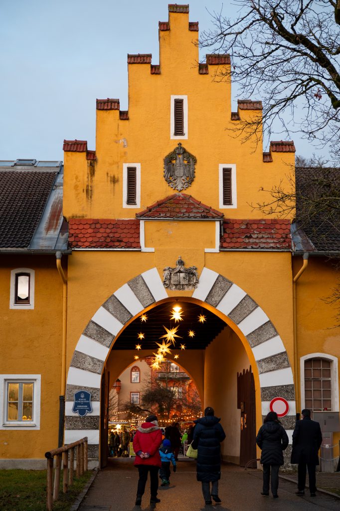 adventsmarkt schule schloss stein 24