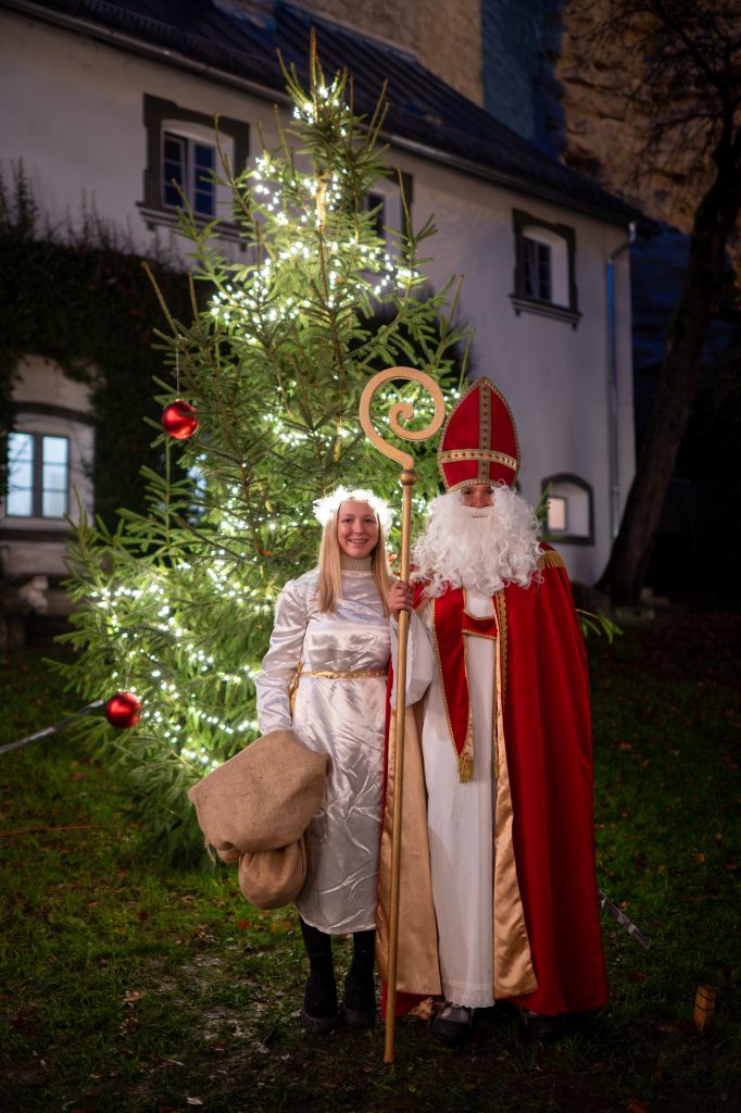 adventsmarkt schule schloss stein 34