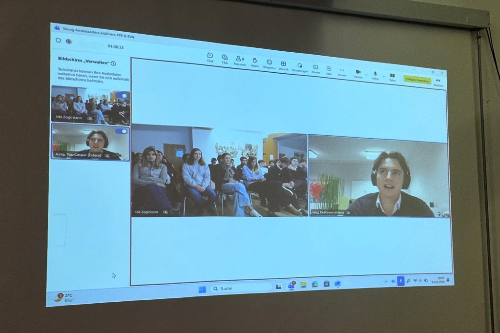 Paul digital aus St. Gallen zugeschaltet