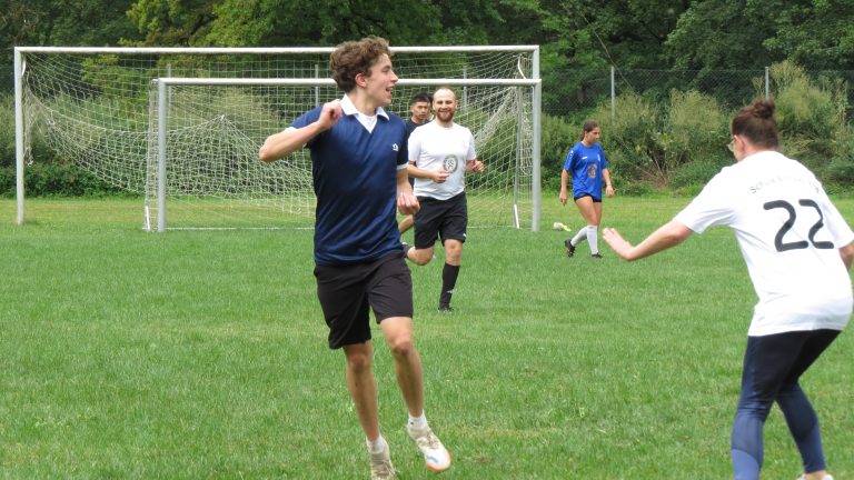 fußball heimmeisterschaft 12
