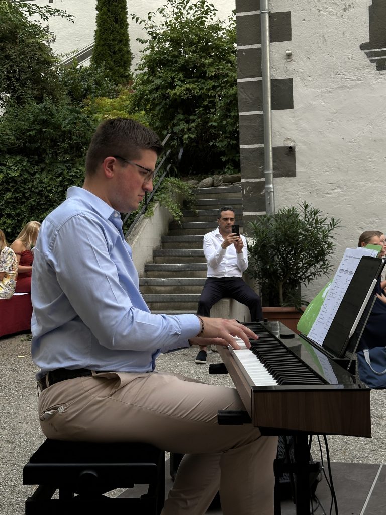 robert rathwallner am klavier